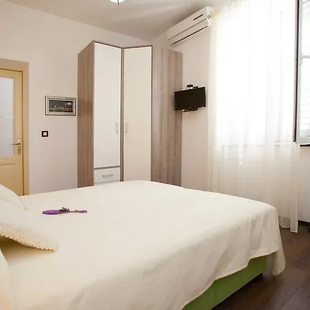 Appartamento Bacvice *